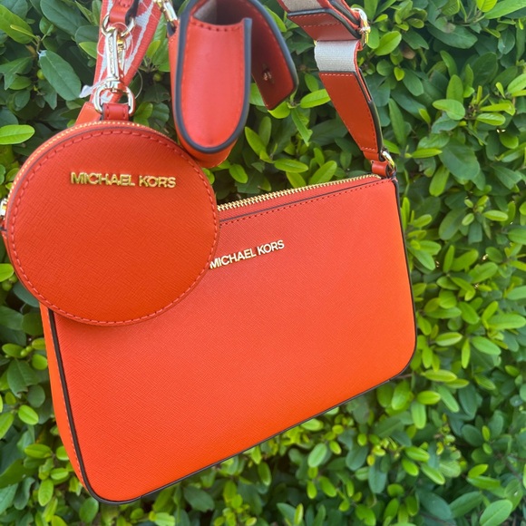 Michael Kors Red Clay Crossbody with Tech Attachment - Picture 3 of 10